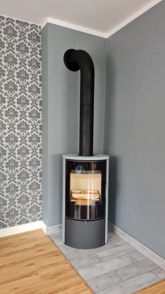 Kominek wolnostojacy Starogard Gdanski Romotop Laredo