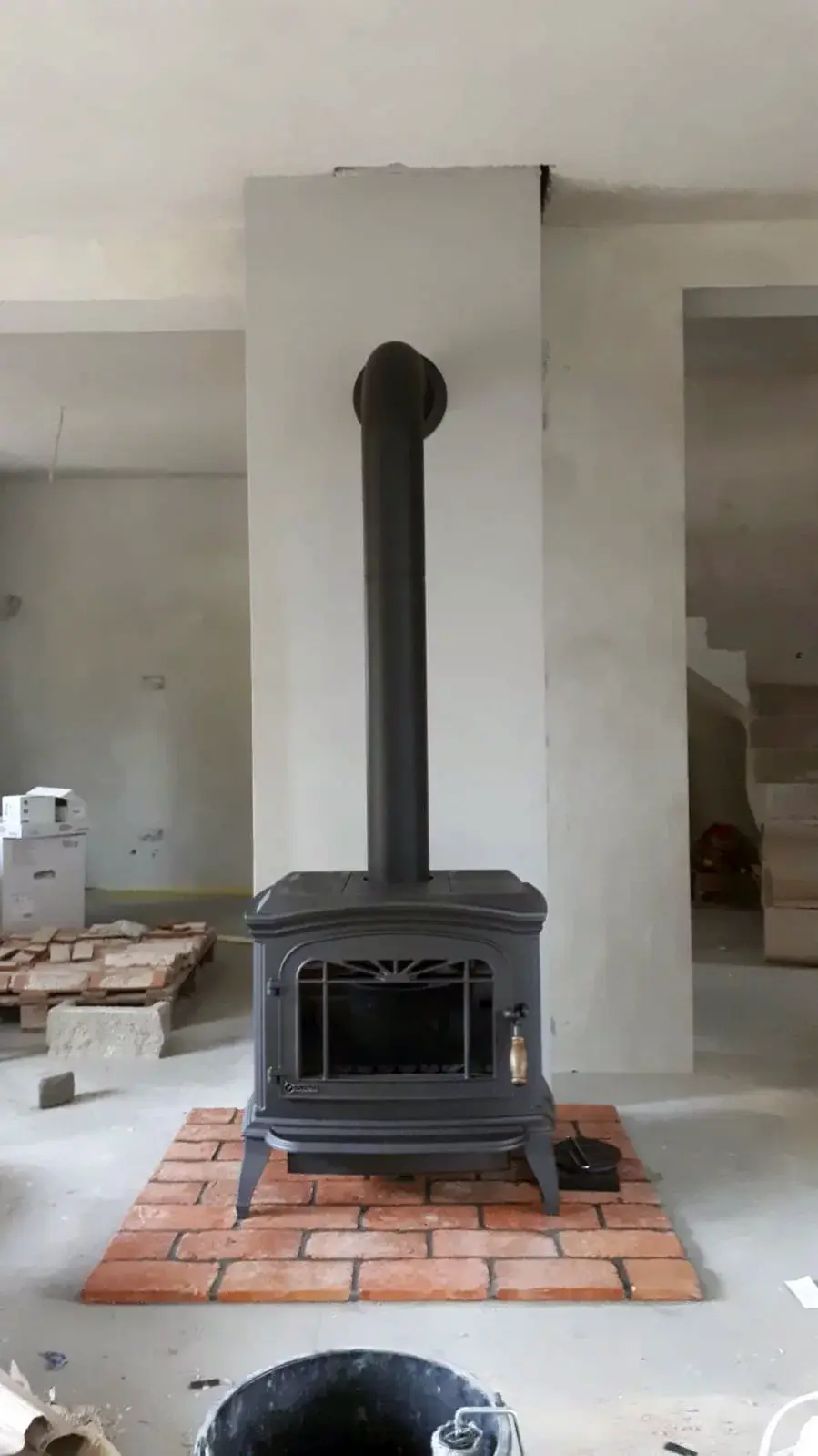 Piec zeliwny Gdansk Invicta Bradford 1